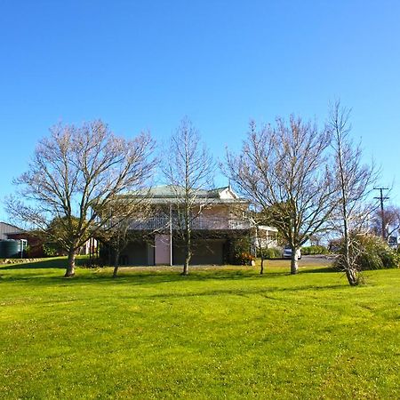 Matakohe House Bed & Breakfast Exterior photo